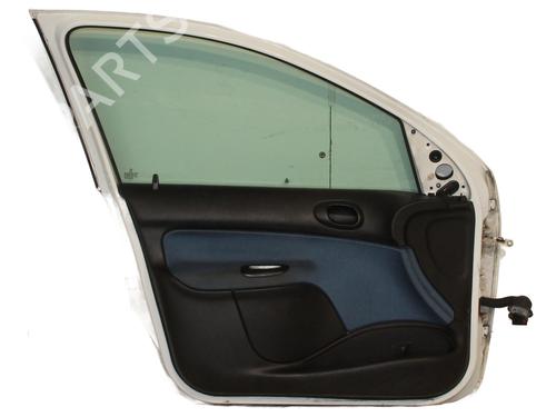 Used Left front door PEUGEOT 206 Hatchback (2A/C) 1.1 i (60 hp) 31277978