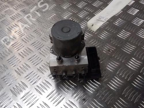 Used ABS pump PEUGEOT 508 I (8D_) 2.0 HDi (163 hp) 13079173