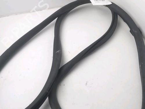 rubber-door-seal-citroen-jumpy-iii-van-v_-2016-33860372 main image