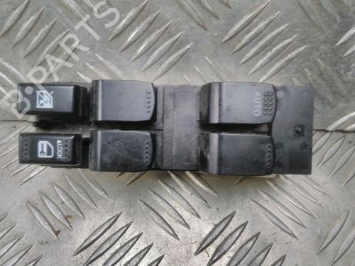 Used Left front window switch SUZUKI SX4 (EY, GY) 2.0 DDiS 4x4 (RW420D) (135 hp) 13302220