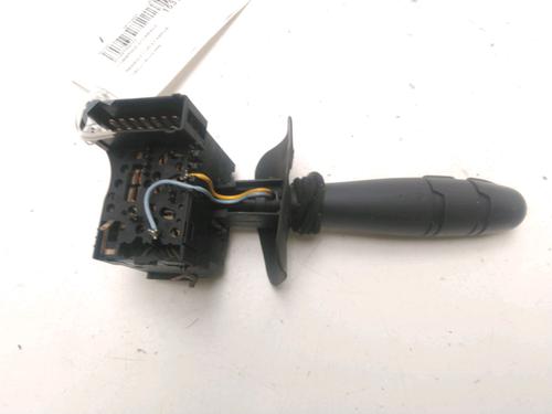 Used Headlight switch RENAULT CLIO II (BB_, CB_) 1.5 dCi (B/C2J) (68 hp) 21392250