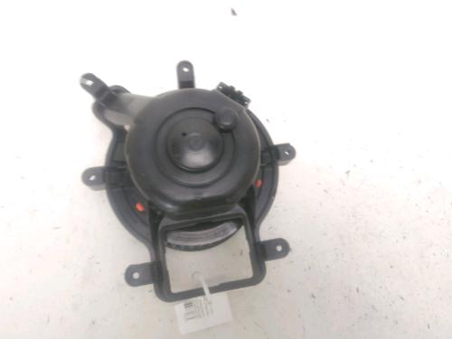 Heater blower motor PEUGEOT 5008 (0U_, 0E_) 1.6 HDi | BP29319499M62 