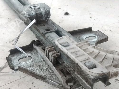 Used Front right window mechanism Front right window mechanism RENAULT MASTER II Van (FD) 2.5 dCi 120 (FD0M, FD0U, FD0W, FD2M, FD2W, FD3M, FD3U,... (115 hp) 34529537 34529537