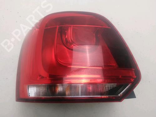 Used Left taillight VW POLO V (6R1, 6C1) 1.6 TDI (90 hp) 25750948