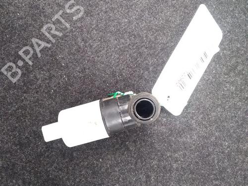 Used Washer pump Washer pump RENAULT SCÉNIC II (JM0/1_) [2003-2010] 15760467 15760467