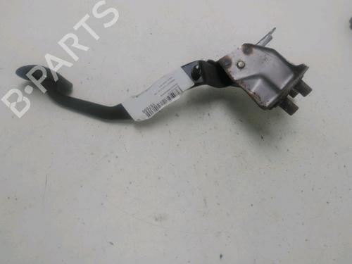 koblingspedal RENAULT CLIO III (BR0/1, CR0/1) 1.2 16V (BR02, BR0J, BR11, CR02, CR0J, CR11) (75 hp) 28086799