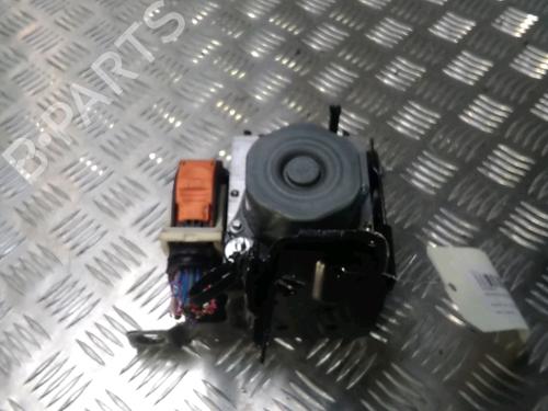 Used ABS pump PEUGEOT 308 II (LB_, LP_, LW_, LH_, L3_) 1.5 BlueHDi 130 (131 hp) 13079176