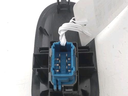 switch-renault-kangoo-express-fw01_-2008-35970840 main image