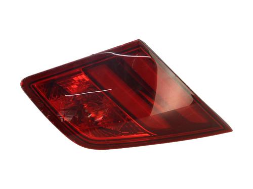 Used Left tailgate light Left tailgate light 36681745 36681745