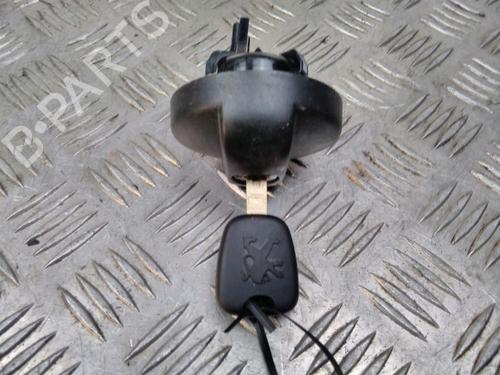 Tankdæksel Tankdæksel PEUGEOT 207 (WA_, WC_) 1.6 HDi (90 hp) 13653598 13653598