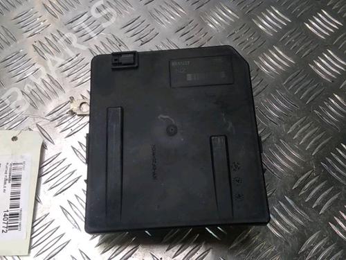 Used Fuse box Fuse box RENAULT MEGANE II (BM0/1_, CM0/1_) 1.5 dCi (BM1E, CM1E) (106 hp) 13078581 13078581