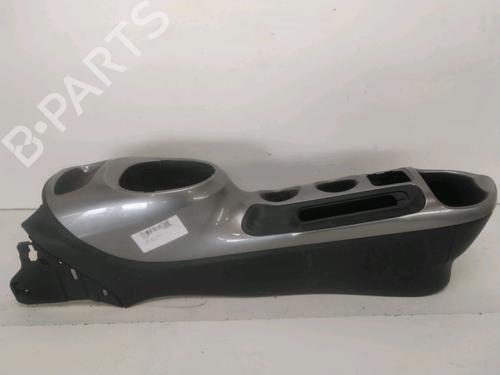 Used Middle console Middle console NISSAN JUKE (F15) 1.5 dCi (110 hp) 30310890 30310890