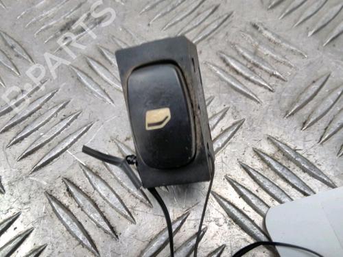 Used Switch PEUGEOT 407 (6D_) 2.0 HDi 135 (6DRHRH, 6DRHRE, 6DRHRG, 6DRHRJ) (136 hp) 13112463