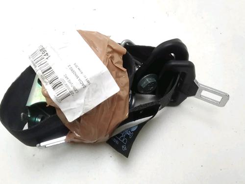 Used Rear center seatbelt Rear center seatbelt DACIA SANDERO II 1.5 dCi (90 hp) 18968768 18968768