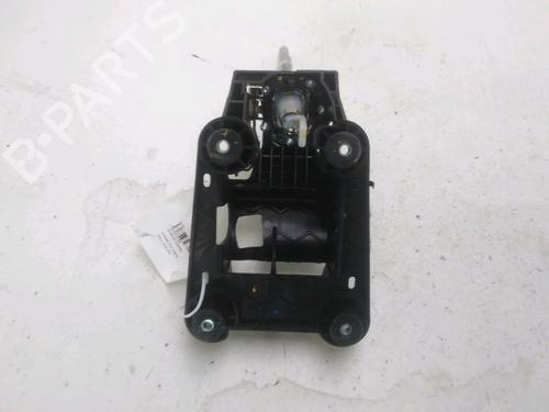 Used Gear lever Gear lever CITROËN C3 III Van (SX_, SY_) BlueHDi 100 (102 hp) 28007526 28007526
