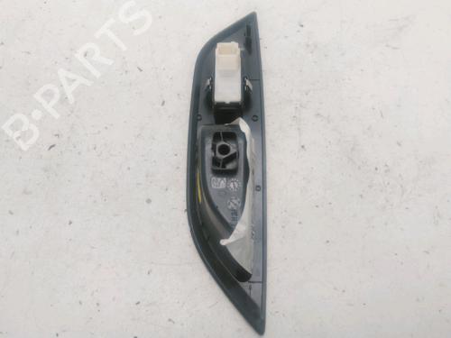 Used Left rear window switch Left rear window switch PEUGEOT 2008 II (UD_, US_, UY_, UJ_, UR_, UC_) 1.5 BlueHDI 110 (UDYHSK) (110 hp) 26304271 26304271
