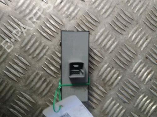 Used Left front window switch Left front window switch SEAT ALTEA (5P1) [2004-2015] 15755929 15755929