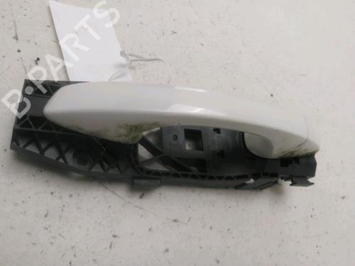 Used Rear left exterior door handle SKODA FABIA III Estate (NJ5) 1.4 TDI (90 hp) 29578091