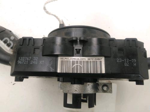 Used Steering column stalk PEUGEOT 308 SW I (4E_, 4H_) 1.6 HDi (90 hp) 20977359