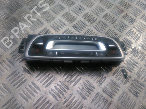 Climate control RENAULT MEGANE III Hatchback (BZ0/1_, B3_) 1.5 dCi | BP16742213I5 