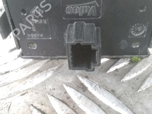 Warning switch RENAULT MASTER III Van (FV) 2.3 dCi 130 FWD (FV0M, FV0Y, FV0J, FV02, FV03) | BP36426408I22 - Image 2