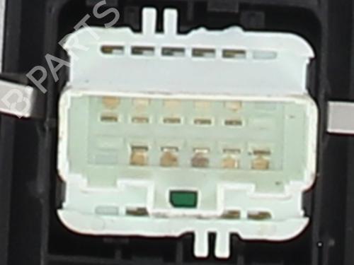 Used Left front window switch RENAULT CLIO III (BR0/1, CR0/1) 1.5 dCi (C/BR0G, C/BR1G) (68 hp) 30980373