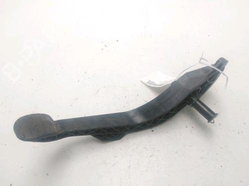 clutch-pedal-dacia-sandero-2008-23563971 main image
