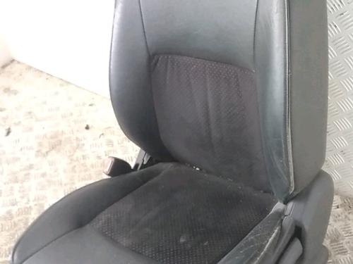Sæde venstre fortil Sæde venstre fortil SUZUKI JIMNY Closed Off-Road Vehicle (SN) 1.5 DDiS 4x4 (86 hp) 36344458 36344458