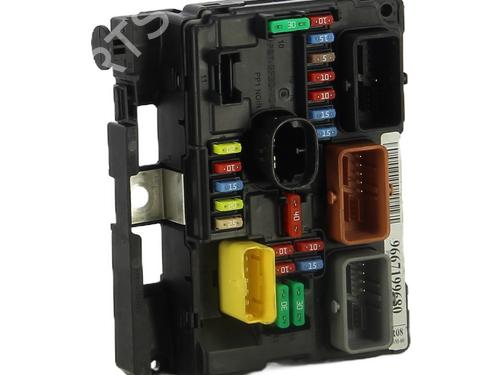Fuse box DS DS 3 (SA_) 1.2 THP 110 / PureTech 110 (SAHNPS, SAHNZ6, SAHNZT) | BP36100701E1 - Image 3