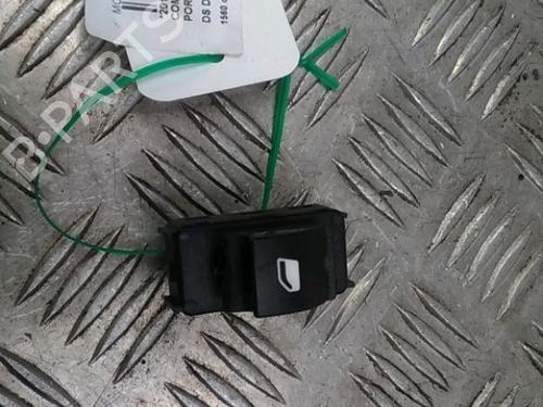 Used Switch Switch DS DS 3 (SA_) 1.6 BlueHDi 100 (SABHY0, SABHYT) (99 hp) 13094238 13094238