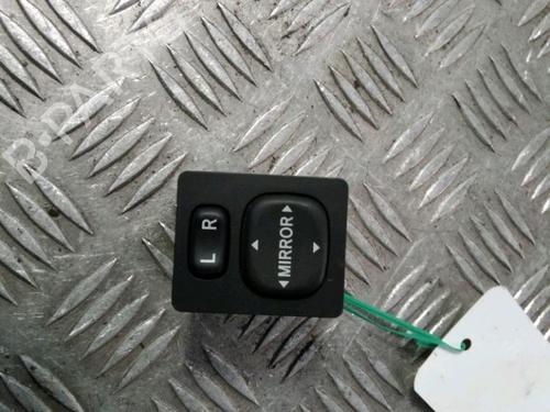 Used Mirror switch Mirror switch TOYOTA COROLLA Verso (ZER_, ZZE12_, R1_) 2.2 D-4D (AUR10_, AUR10R) (136 hp) 11714049 11714049