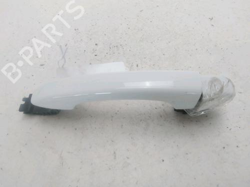 front-left-exterior-door-handle-renault-megane-iv-hatchback-b9amn_-2015-28331228 main image