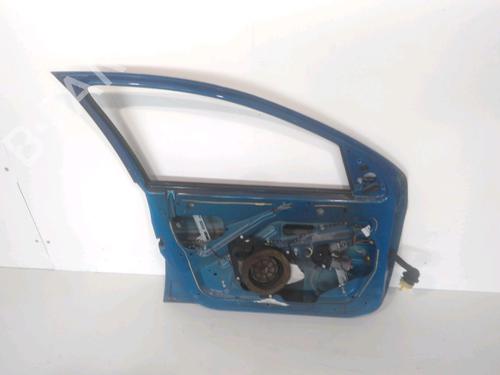 Used Left front door PEUGEOT 206 Hatchback (2A/C) 1.4 16V (88 hp) 27216127