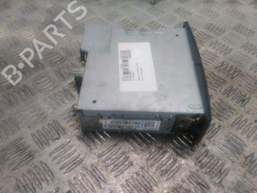 Used Radio RENAULT CLIO II (BB_, CB_) 1.2 16V (BB05, BB0W, BB11, BB27, BB2T, BB2U, BB2V, CB05,... (75 hp) 16893728