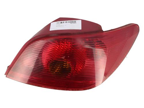 Used Right taillight PEUGEOT 307 (3A/C) 2.0 16V (136 hp) 31605814