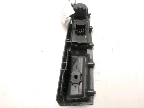 Used Left front window switch CHEVROLET CRUZE (J300) 2.0 CDI (150 hp) 19791729