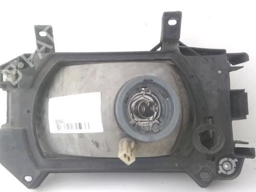 Used Right headlight Right headlight VW TRANSPORTER T4 Van (70A, 70H, 7DA, 7DH) 1.9 TD (68 hp) 33187977 33187977