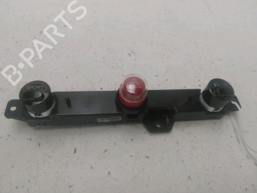 Warning switch ABARTH 500 / 595 / 695 1.4 (312.AXF11, 312.AXF1A) | BP29577998I22