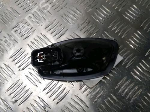 Used Rear right interior door handle Rear right interior door handle 12235561 12235561