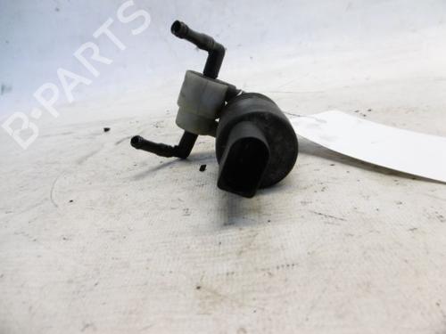 Used Washer pump Washer pump 18860041 18860041