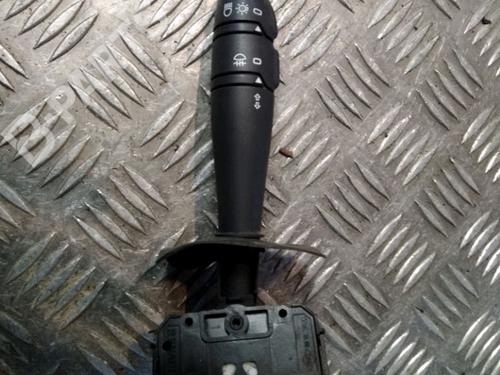 Used Steering column stalk RENAULT CLIO II (BB_, CB_) 1.5 dCi (B/CB07) (65 hp) 11996659