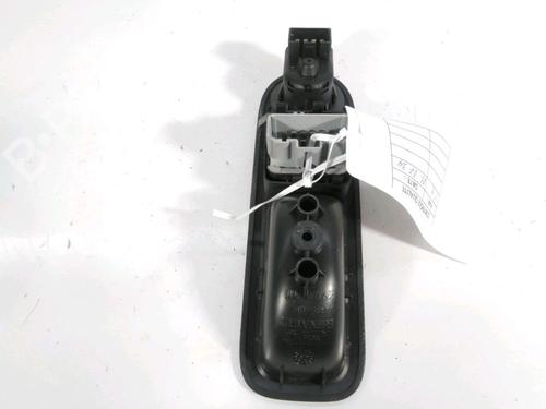Used Left front window switch RENAULT TWINGO II (CN0_) 1.5 dCi (CN0E) (64 hp) 19090144