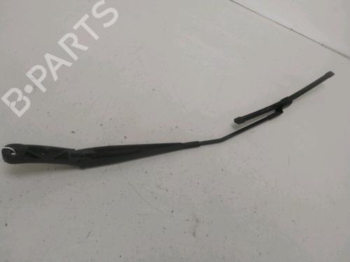 Used Front windshield wiper arm SKODA FABIA III Estate (NJ5) 1.4 TDI (90 hp) 29622048