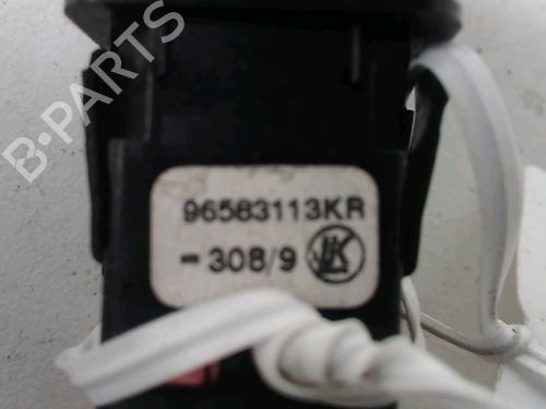 Used Warning switch Warning switch PEUGEOT PARTNER Box Body/MPV 1.6 HDi (75 hp) 33836001 33836001