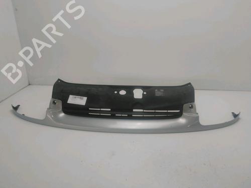 Used Grille RENAULT CLIO II (BB_, CB_) 1.2 (BB0A, BB0F, BB10, BB1K, BB28, BB2D, BB2H, CB0A,... (58 hp) 27394576