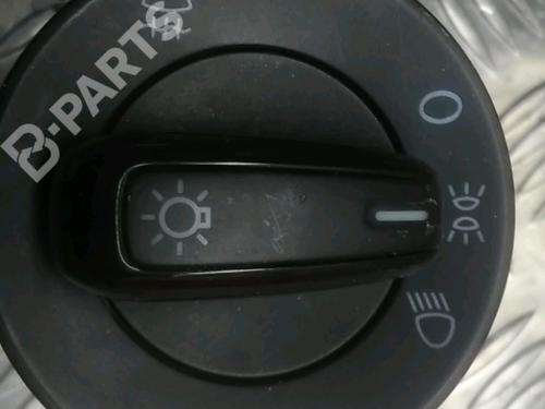 Used Headlight switch VW POLO V (6R1, 6C1) 1.2 TDI (75 hp) 11713390