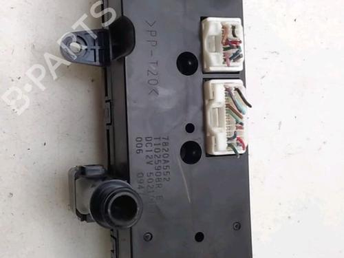 Used Climate control Climate control 19089959 19089959