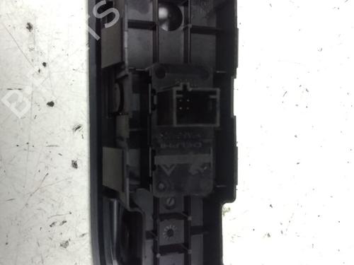 Used Switch Switch PEUGEOT 308 I (4A_, 4C_) 1.6 HDi (90 hp) 15754161 15754161