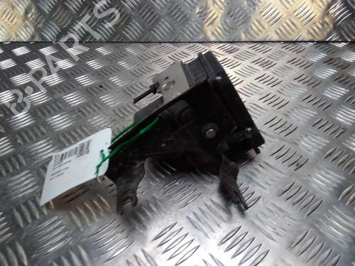 Used ABS pump NISSAN MICRA III (K12) 1.2 16V (80 hp) 23180556