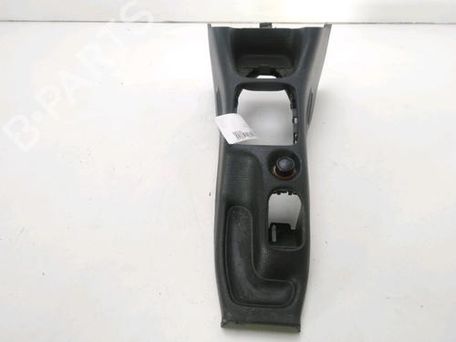 Used Middle console Middle console PEUGEOT 206 Hatchback (2A/C) 1.4 i (75 hp) 20128750 20128750